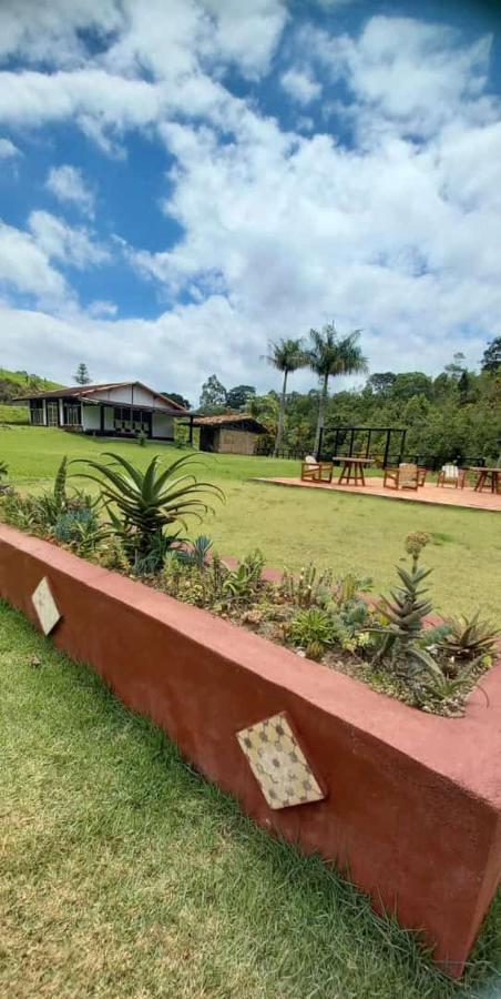 Hotel Fazendao Santa Branca Eksteriør billede